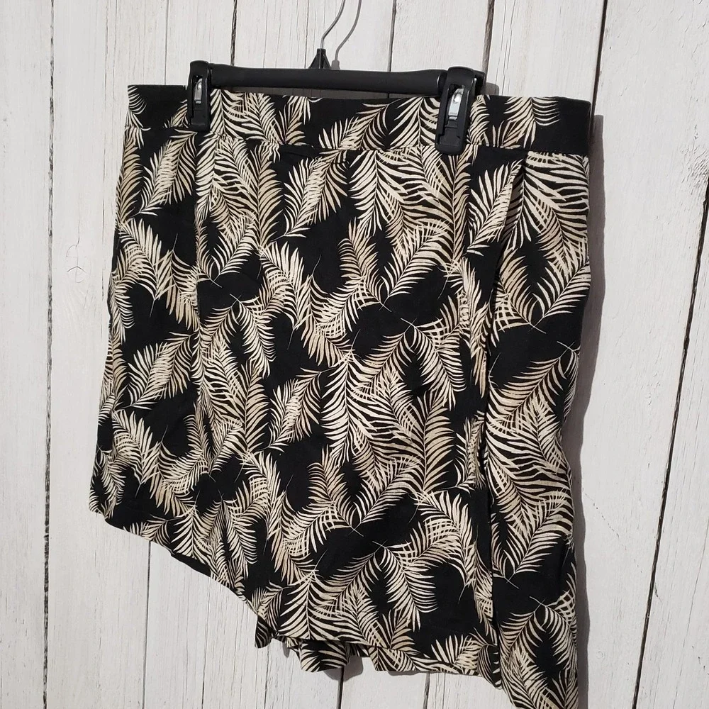 Ellen Tracy Skort Shorts Black Tropical Linen 90s Resort Coastal Indie Size‎ XXL
